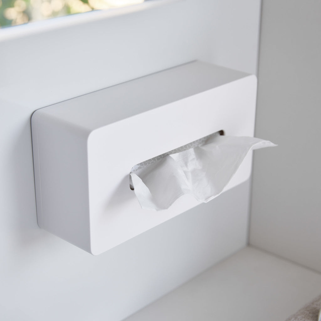 Estuche autoadhesivo para pañuelos de papel