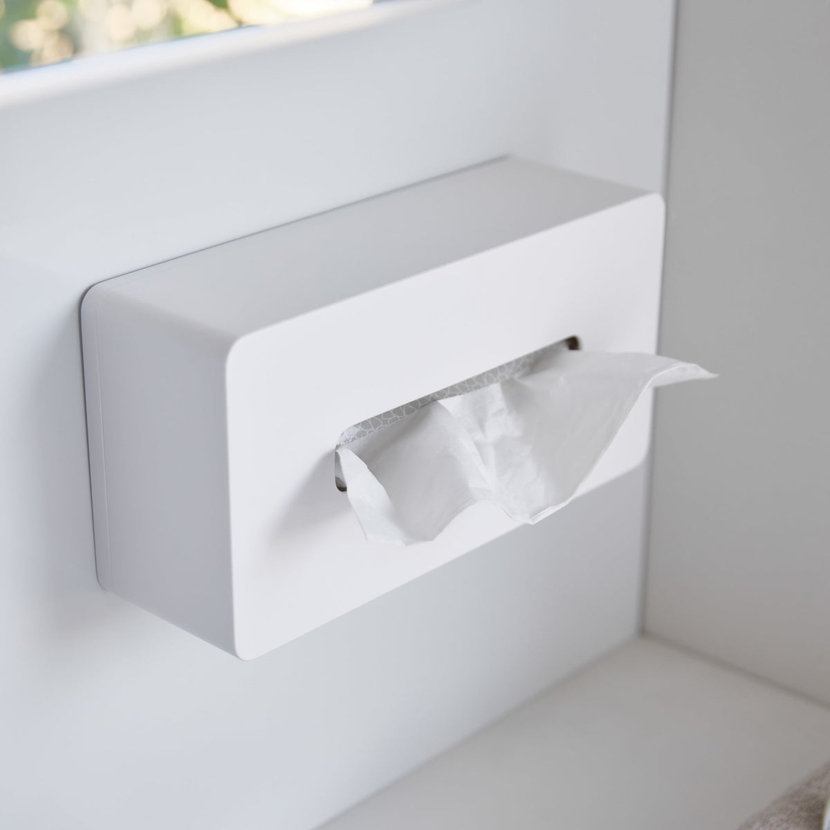 Estuche autoadhesivo para pañuelos de papel